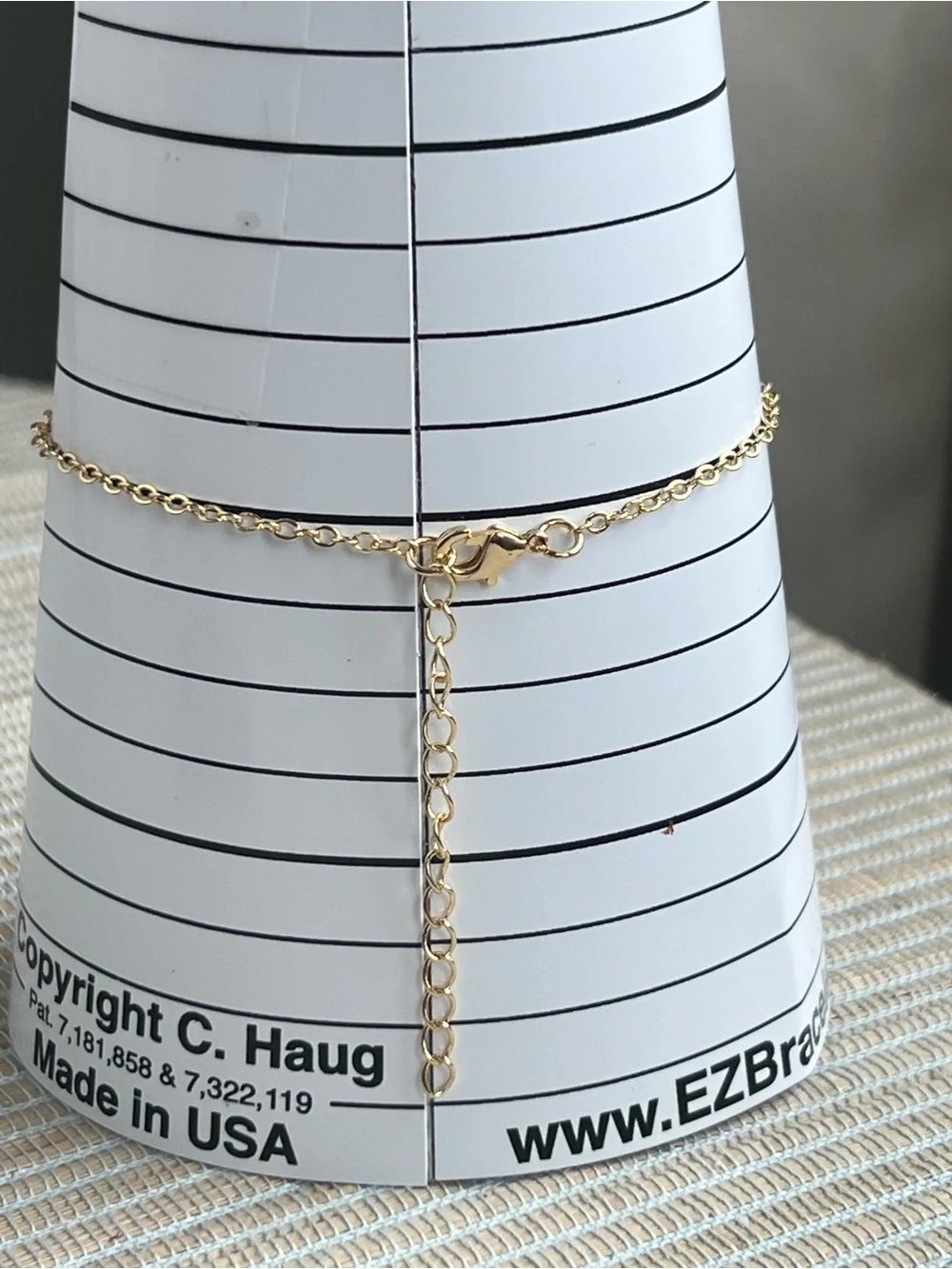 Gold Chain Bracelet with singular  Blue Clover Pendant